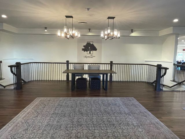 8033 Retreat Boulevard, Cleburne, TX 76033