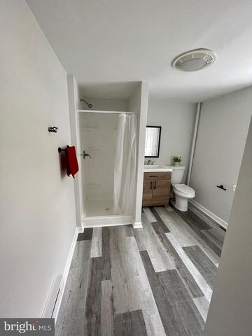 1710 LOWER ROCKY DALE RD, Green Lane, PA 18054