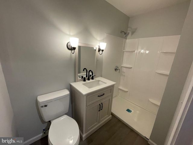 1710 LOWER ROCKY DALE RD, Green Lane, PA 18054
