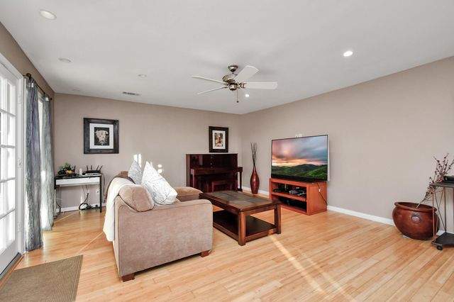 1527 Martin Street, Houston, TX 77018