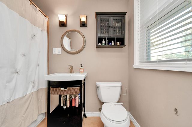 1527 Martin Street, Houston, TX 77018