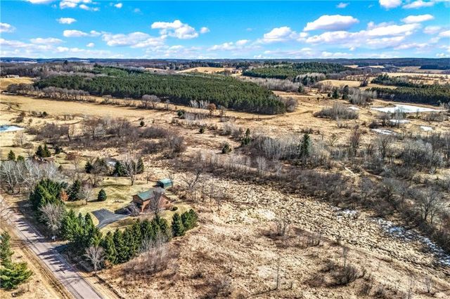 E6035 Evergreen Road, Eleva, WI 54738