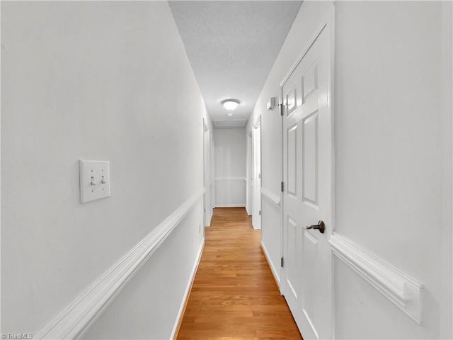 2410 Stratford Lake Road, Winston-salem, NC 27103