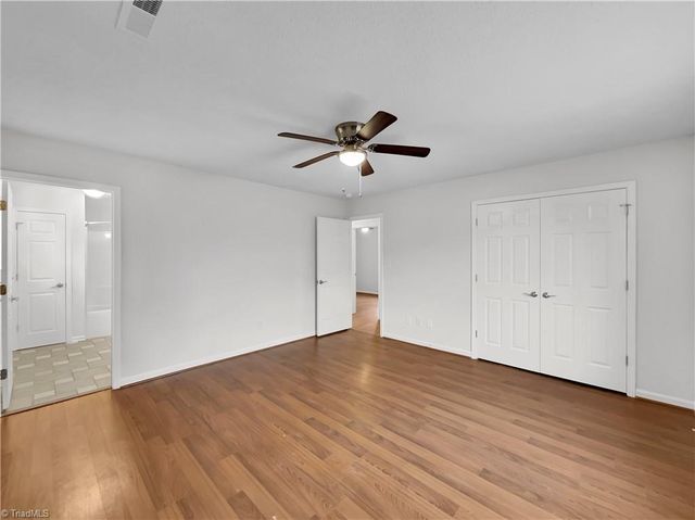 2410 Stratford Lake Road, Winston-salem, NC 27103