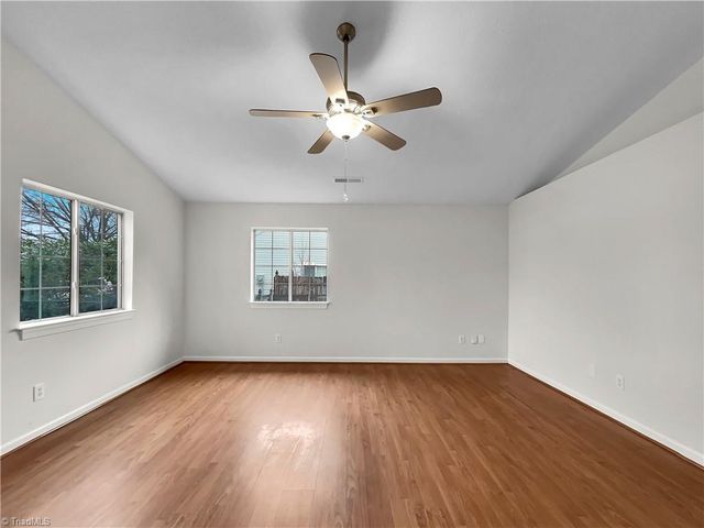 2410 Stratford Lake Road, Winston-salem, NC 27103