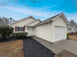 2410 Stratford Lake Road, Winston-salem, NC 27103