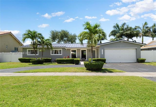 19900 SW 83rd Avenue, Cutler Bay, FL 33189