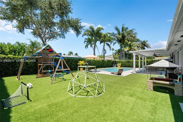 19900 SW 83rd Avenue, Cutler Bay, FL 33189