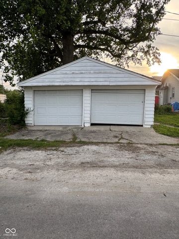 627 E 31st Street, Anderson, IN 46016