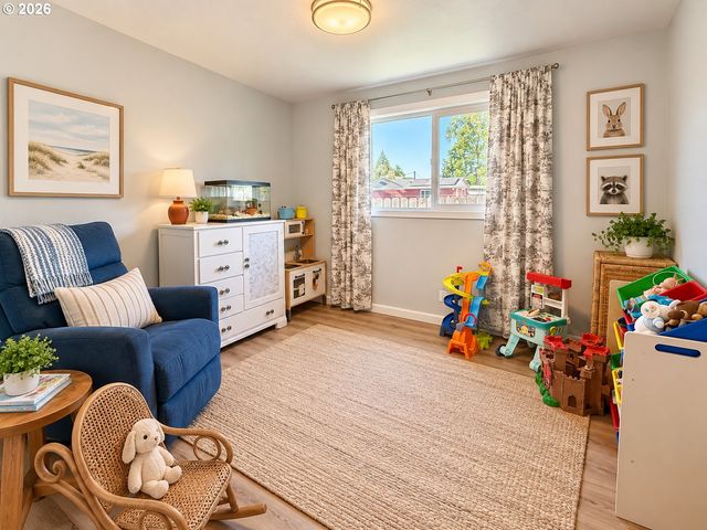 4073 MARSHALL Ave, Eugene, OR 97402