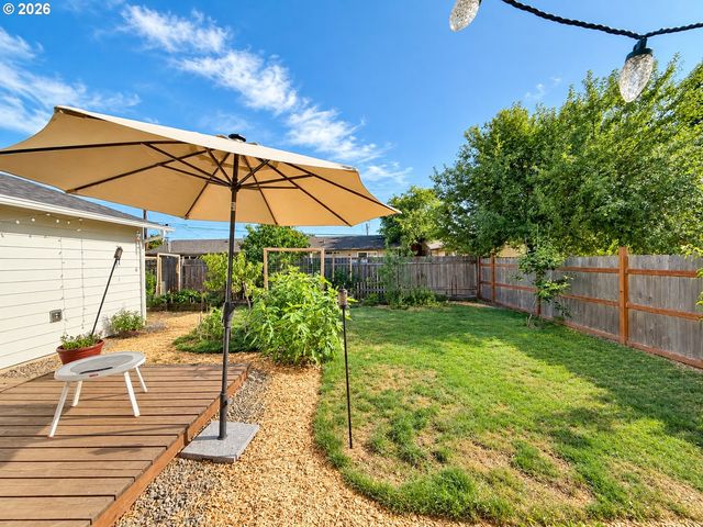 4073 MARSHALL Ave, Eugene, OR 97402