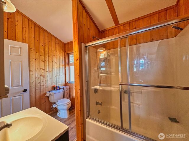 76 B Westlake Road, Oroville, WA 98844