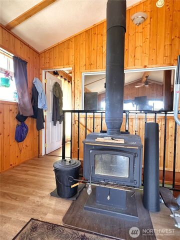 76 B Westlake Road, Oroville, WA 98844