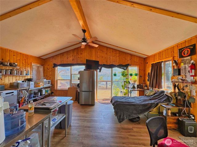 76 B Westlake Road, Oroville, WA 98844