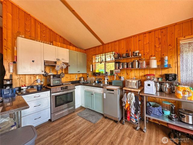 76 B Westlake Road, Oroville, WA 98844