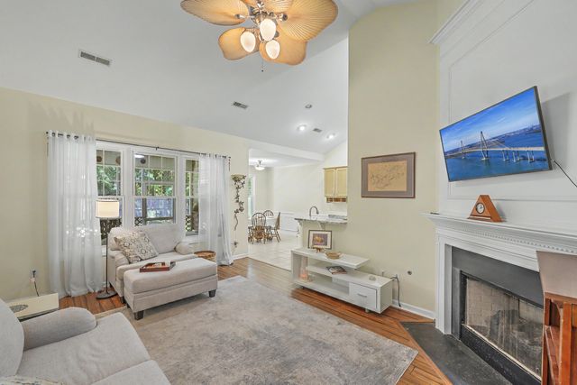 2113 Baldwin Park Drive, Mount Pleasant, SC 29466