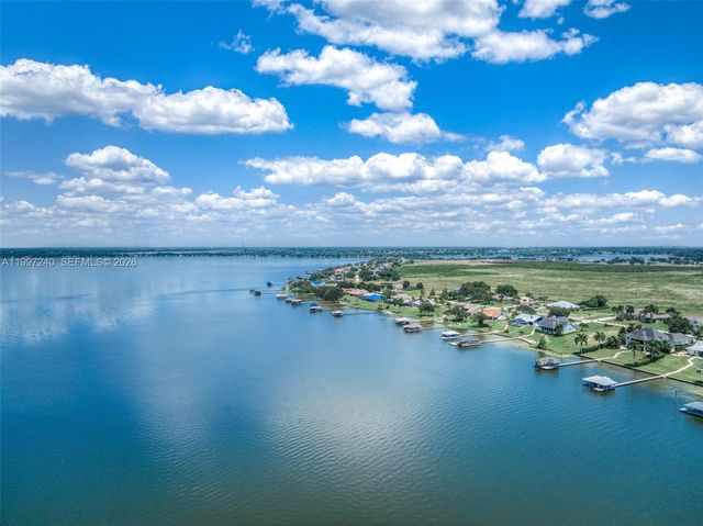 134 Sunset Point Dr Lake Placid, Other City - In The State Of Florida, FL 33852