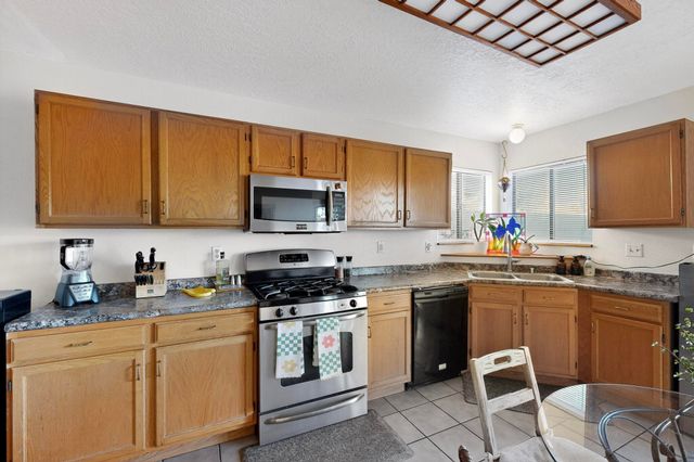 6705 Lamar Avenue NW, Albuquerque, NM 87120