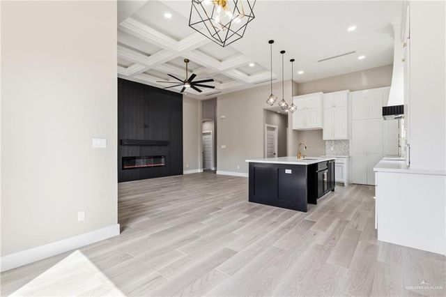 4913 Columbia Avenue, Mcallen, TX 78504