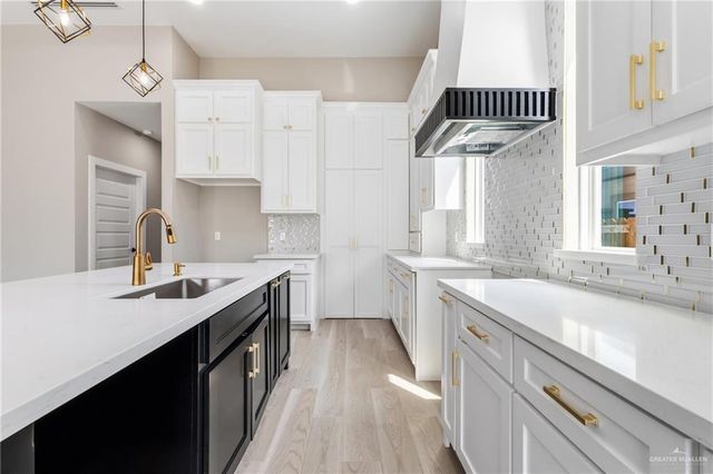 4913 Columbia Avenue, Mcallen, TX 78504