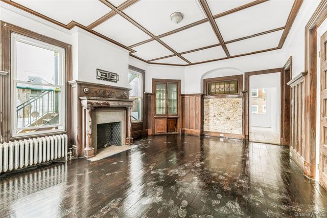 214 E Prospect Avenue, Mount Vernon, NY 10550