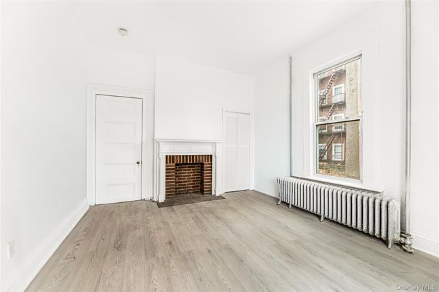 214 E Prospect Avenue, Mount Vernon, NY 10550