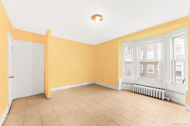 214 E Prospect Avenue, Mount Vernon, NY 10550