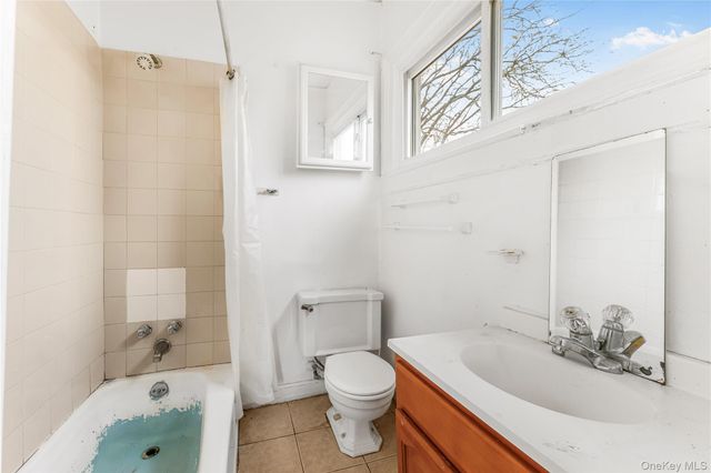 214 E Prospect Avenue, Mount Vernon, NY 10550