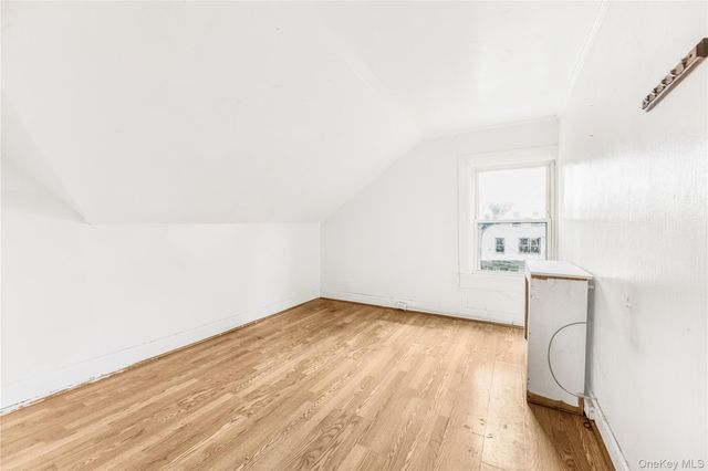 214 E Prospect Avenue, Mount Vernon, NY 10550