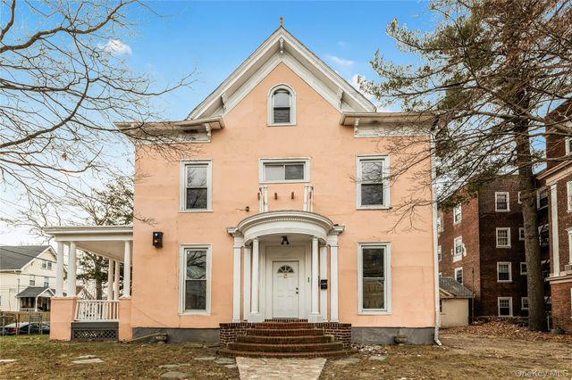 214 E Prospect Avenue, Mount Vernon, NY 10550