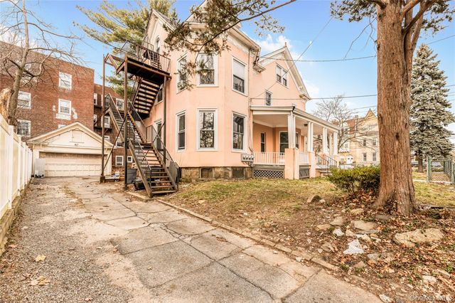 214 E Prospect Avenue, Mount Vernon, NY 10550