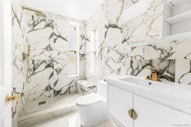 214 E Prospect Avenue, Mount Vernon, NY 10550