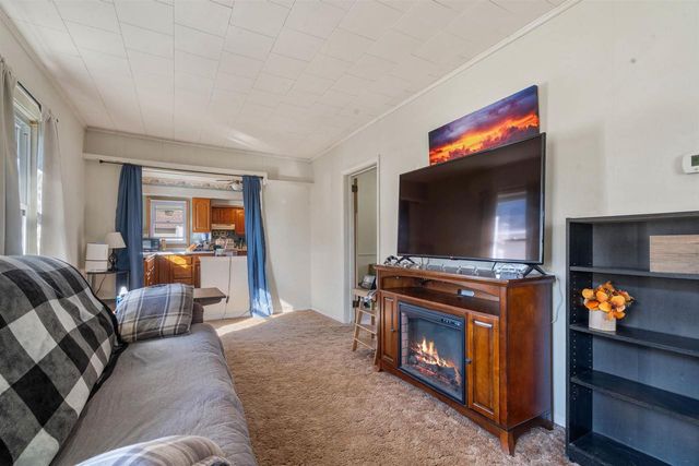 611 12th Ave E, Superior, WI 54880