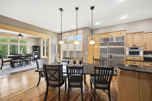 10351 NW Beaver Drive, Johnston, IA 50131