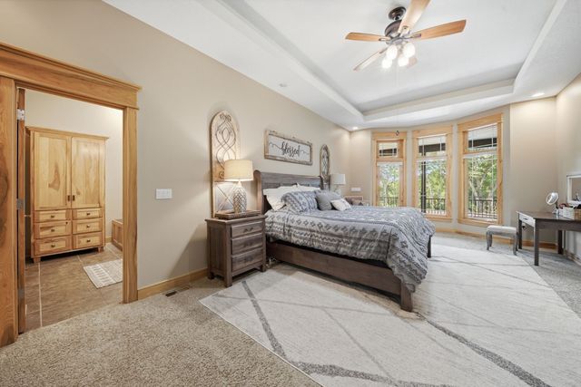 10351 NW Beaver Drive, Johnston, IA 50131