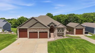 10351 NW Beaver Drive, Johnston, IA 50131