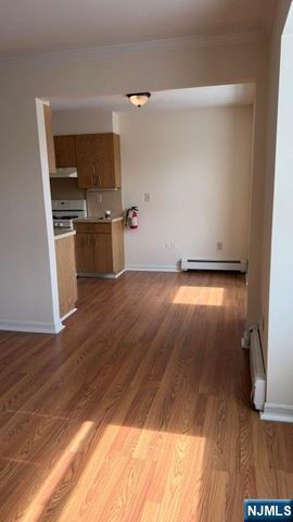 662 Goffle Road B-23, Hawthorne, NJ 07506