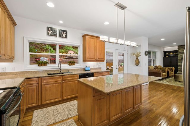 2580 Devon Valley Dr, Nashville, TN 37221