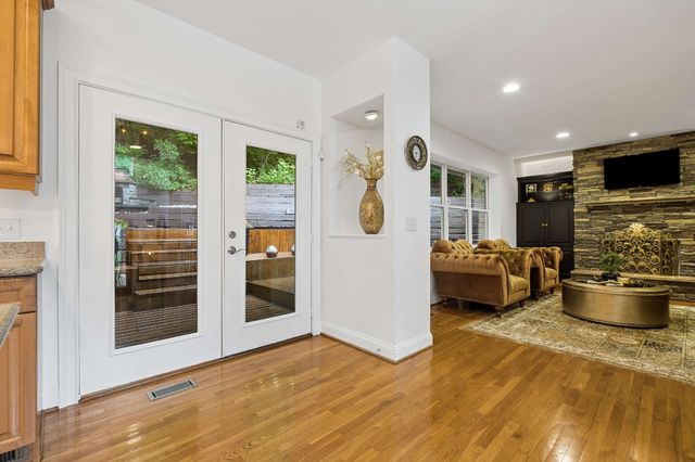 2580 Devon Valley Dr, Nashville, TN 37221