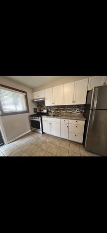 7019 N Ridge Boulevard 3C, Chicago, IL 60645