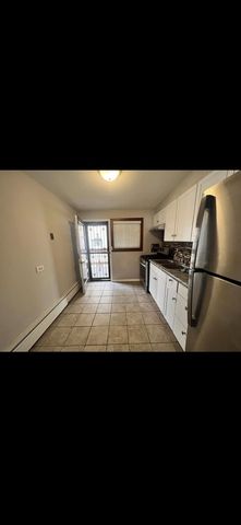 7019 N Ridge Boulevard 3C, Chicago, IL 60645