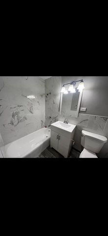 7019 N Ridge Boulevard 3C, Chicago, IL 60645