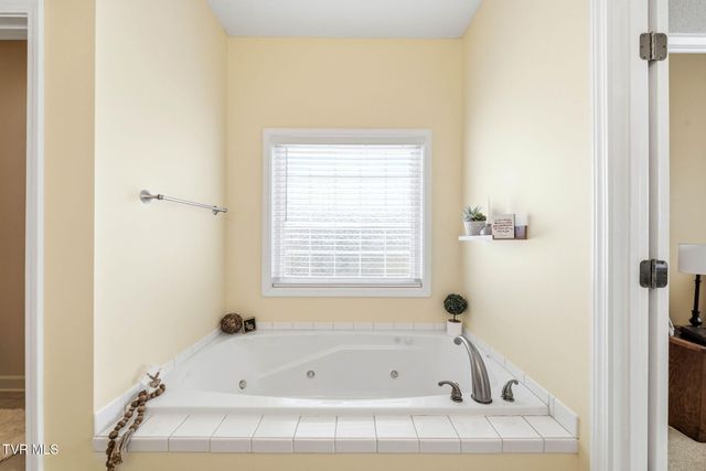 6004 Old Jonesboro Road, Bristol, TN 37620