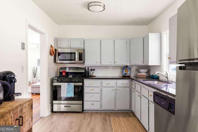 865 Stokeswood Avenue SE, Atlanta, GA 30316