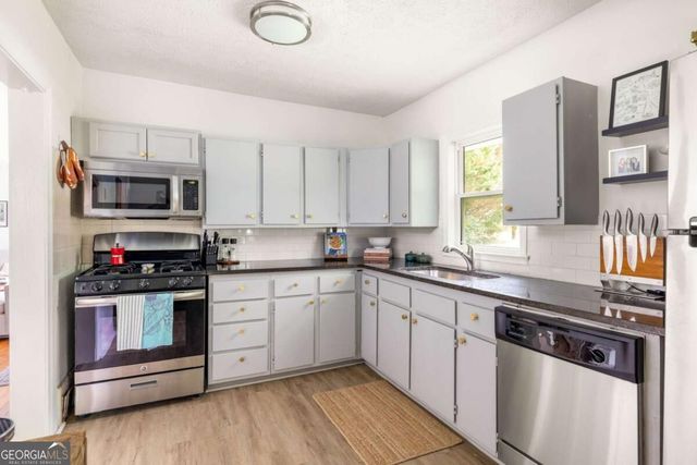 865 Stokeswood Avenue SE, Atlanta, GA 30316