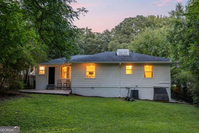 865 Stokeswood Avenue SE, Atlanta, GA 30316