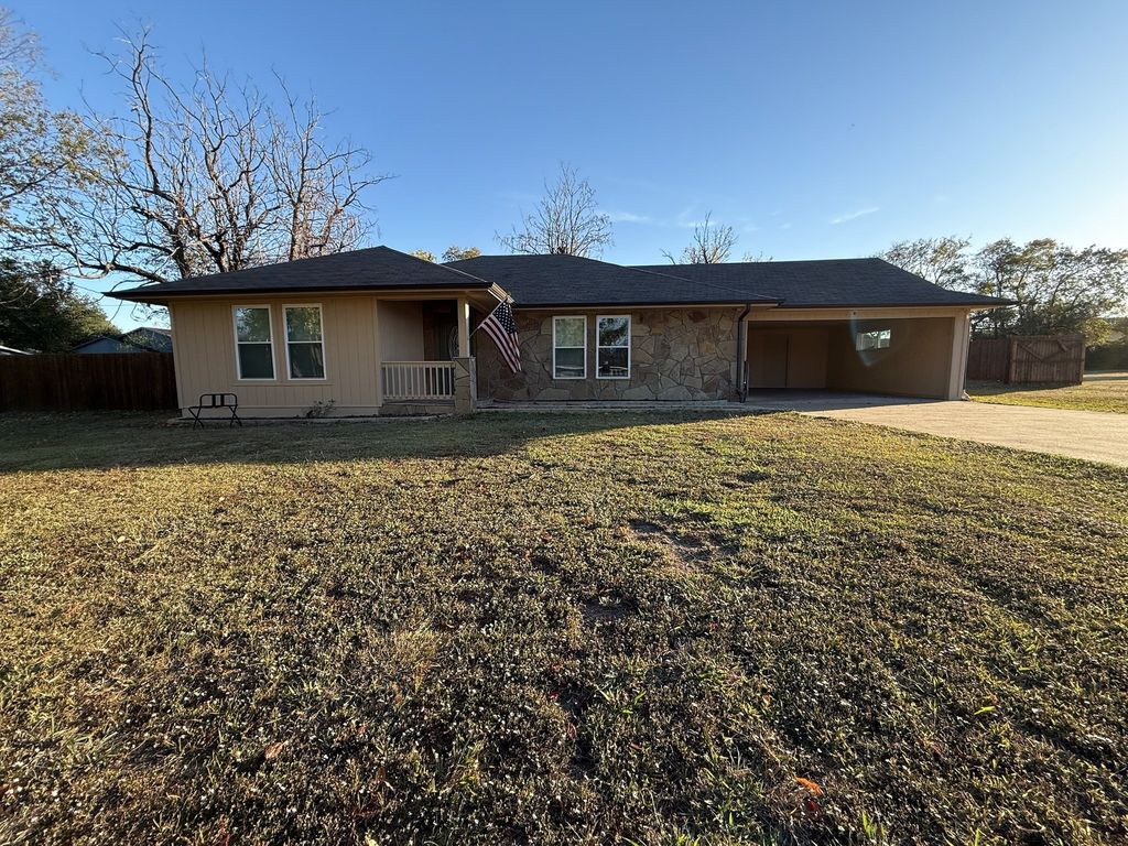 2701 Aileen Boulevard, Greenville, TX 75402