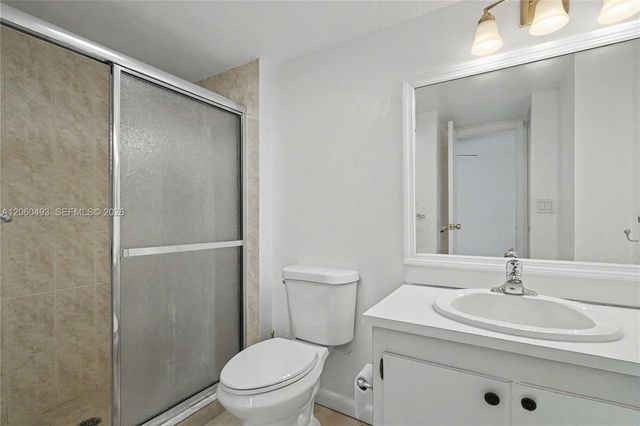 20335 W Country Club Dr 1702, Aventura, FL 33180