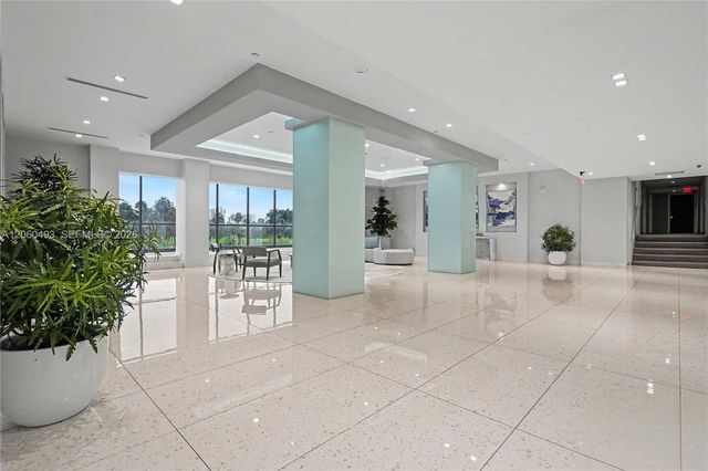 20335 W Country Club Dr 1702, Aventura, FL 33180