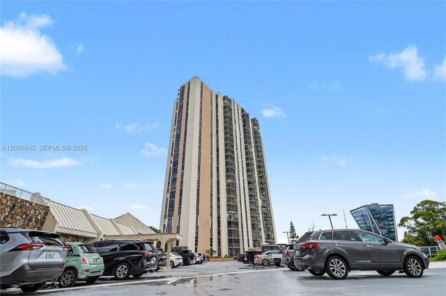 20335 W Country Club Dr 1702, Aventura, FL 33180